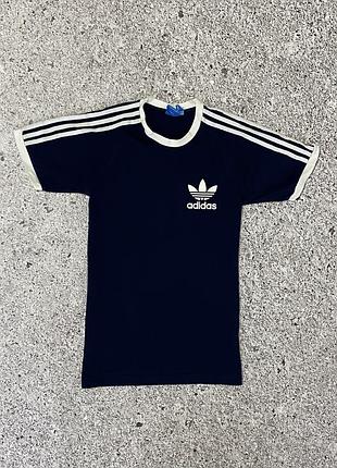Футболка adidas