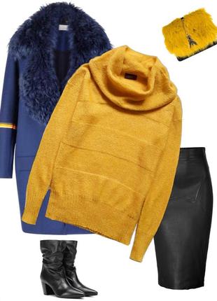 Стильний блискучий светр від yessica .