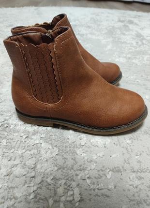 Демисезонные ботинки george 31