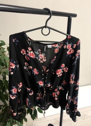 Блуза в квіти1 фото