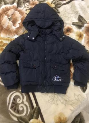 Зимня курточка на хлопчика, на 4-5 років