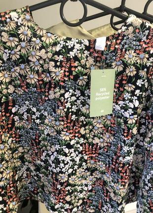 Атласна блуза в квітковий принт2 фото
