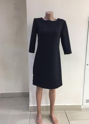 Розпродаж чорна сукня