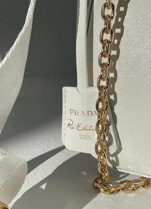 Сумка prada re-edition 2005 white saffiano leather bag8 фото