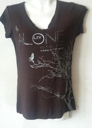 Красива футболка , стан нової