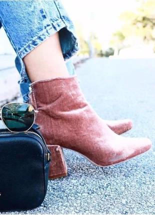 Рожеві велюрові  ботильйоны zara зручний каблук, 38 р