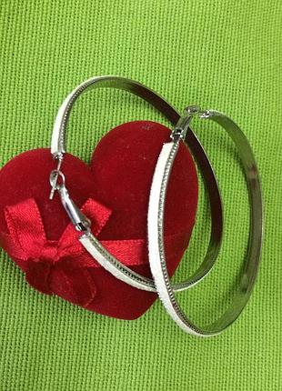 Серьги. бижутерия