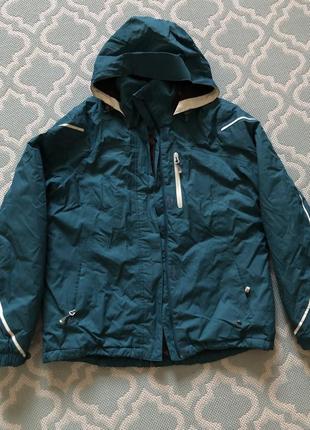 Куртка жіноча спортивна, розмір м