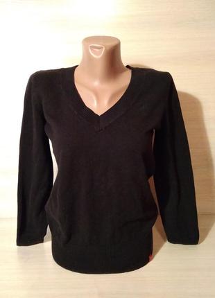 Кофта свитер с мысом