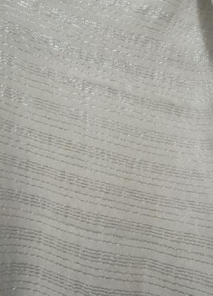 Нежная, уютная шаль из натуральной вискозы с серебристой нитью3 фото