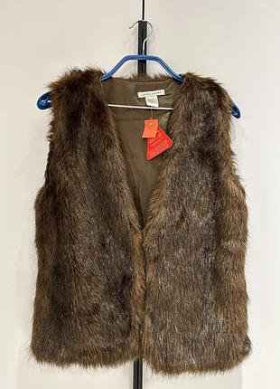 Стильна жилетка- хутро