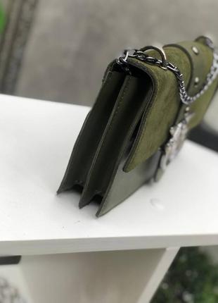 Стильна якісна ефектна комфортна сумочка кросбоді на ланцюжку натуральна замша штучна шкіра виробництво україна5 фото