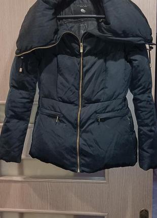 Пуховик від zara