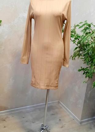Amisu приталене плаття пісочного кольору3 фото