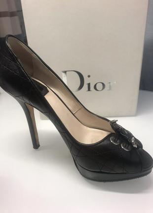 Туфли christian dior (оригинал)4 фото