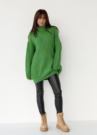 Oversize свитер с высоким воротником5 фото