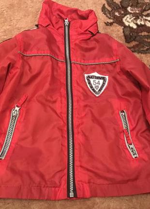 Куртка ветровка