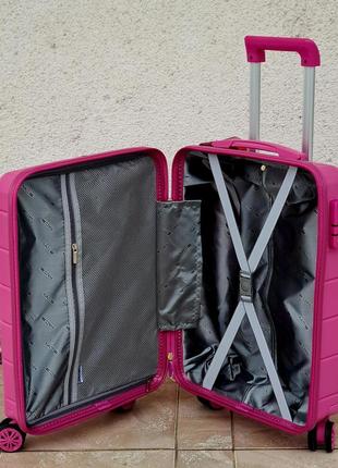 Очень качественный чемодан туреччина 🇹🇷 полипропилен3 фото