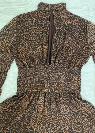 Красивый леопардовый комбинезон платья с- м размер5 фото