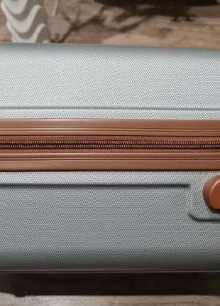Неймовірної якості валізи від голандського бренду dutch arrows4 фото