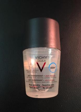 Vichy homme дезодорант-антиперспирант защита от пятен 48ч1 фото