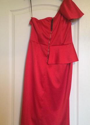 Вечернее яркое красно -алое платье от андре тан4 фото