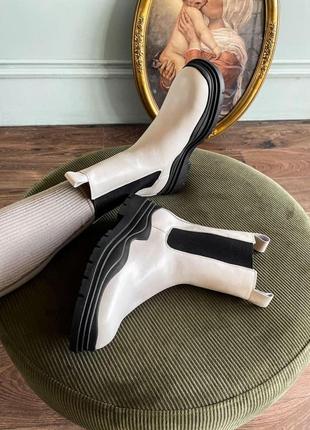Жіночі черевики bottega veneta cream fur white / smb6 фото