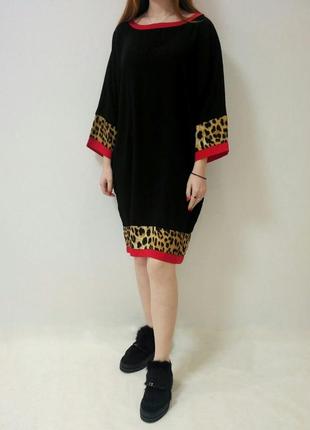 Платье черное с леопардовой отделкой и кулоном в наборе teria yabar, испания4 фото