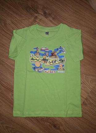 Классненькая футболочка на 7-8 лет