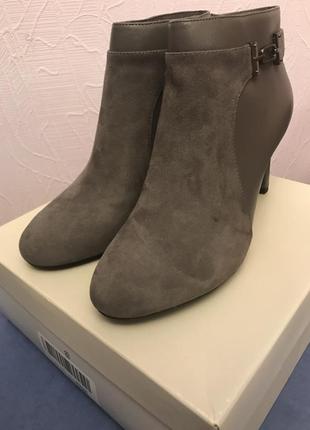 Новые ботиночки bandolino в размере 9.5 на стопу 26 см. оригинал4 фото