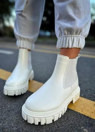 Зимові черевики
