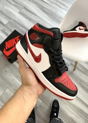 👑 nike air jordan retro 1 red1 фото