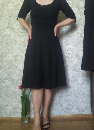 Актуальні чорне плаття міді розмір s бренду h&m