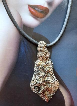 Кожаный чокер шнур колье с подвеской крокодил