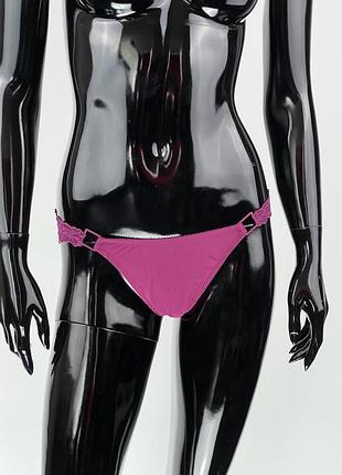 Фірмові оригінальні стрінги