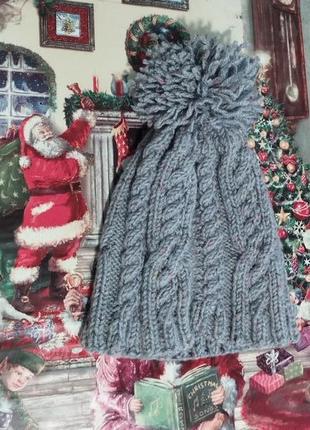 Шапка на девочку с балабоном handmade
