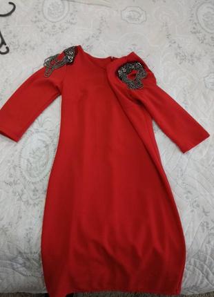 Сукня в ідеальному стані