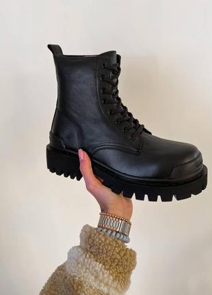 Жіночі черевики  strike black boots зима / smb