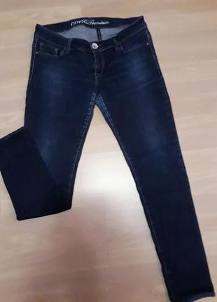 Джинсы guess