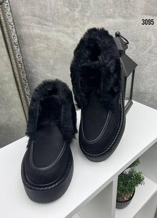 Чорні стильні практичні теплі зимові черевики лофери з екозамші люкс якості2 фото