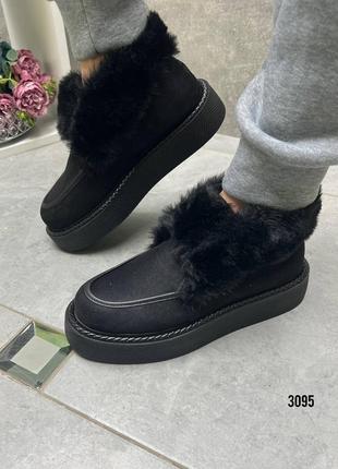 Чорні стильні практичні теплі зимові черевики лофери з екозамші люкс якості4 фото