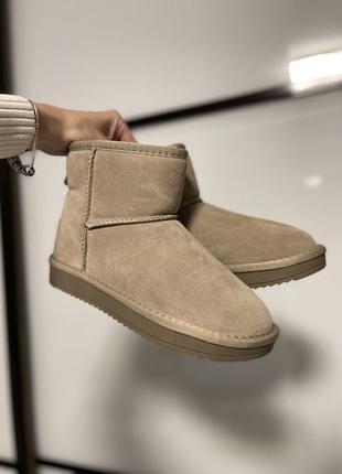 Женские угги на овчине ugg