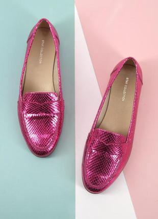 Оригинальные туфли лоферы star розовый металлик под рептилию. размер eur39.