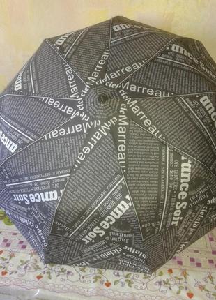 Чёрный зонт в белые надписи принт газета1 фото