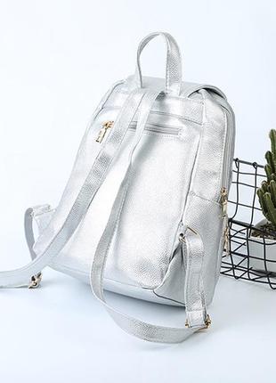 Рюкзак жіночий сріблястий4 фото