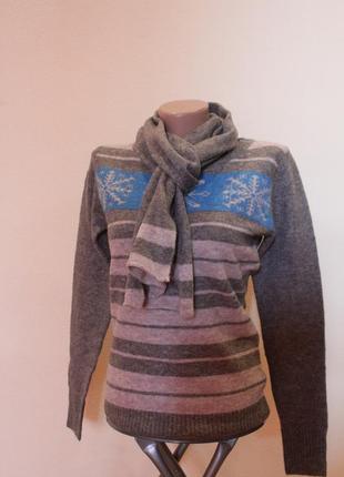 Светр теплий зі зйомним шарфом, розмір 46,48
