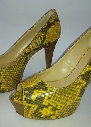 Італійські туфлі з відкритим носиком emanuele gelmetti