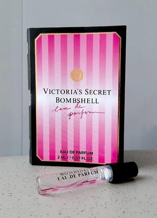 Victoria's secret bombshell✨оригинал миниатюра пробник mini vial spray 2 мл книжка4 фото