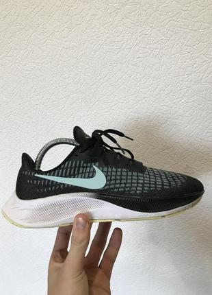 Nike zoom кросовки жіночі бігові спортивні1 фото
