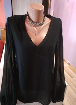 Шифонова блузка на підкладці х/б,мысеком виріз,без дефектів